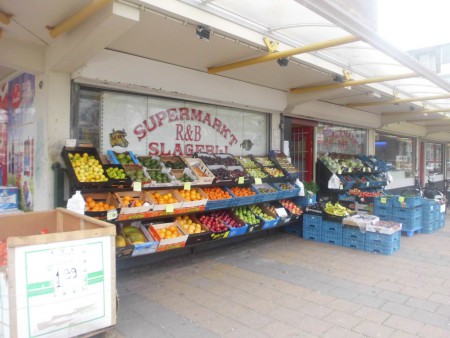 Supermarkt en slagerij R&B Bouwlustlaan 113 06-52862424