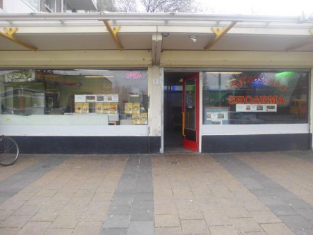 Cafe Grillroom Vriendschap Bouwlustlaan 111 06-84426947